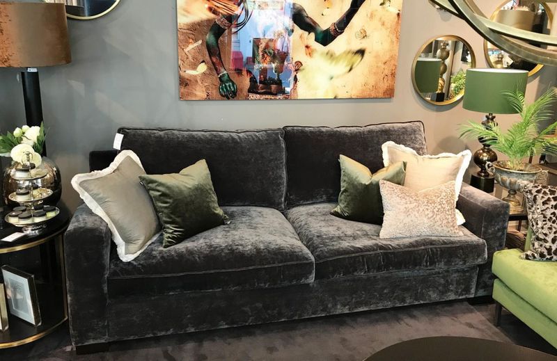 Singapur sofa XL 225cm x 95 x 85  