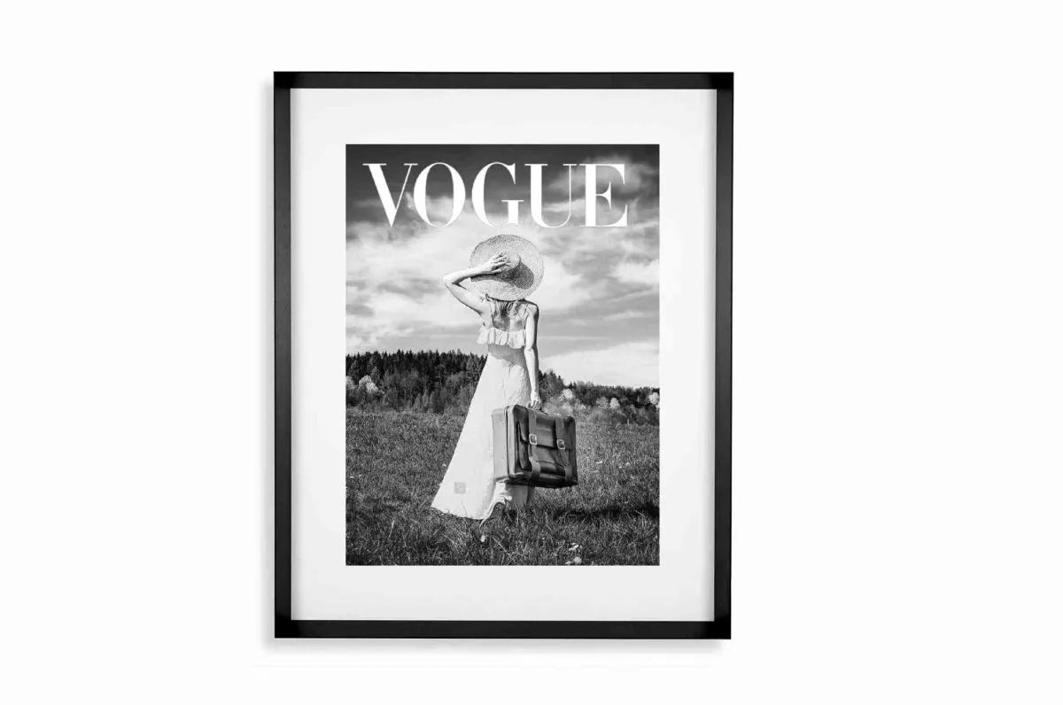 Black smal Frame Passepartout 80cmx120cm VOUGE no.2 