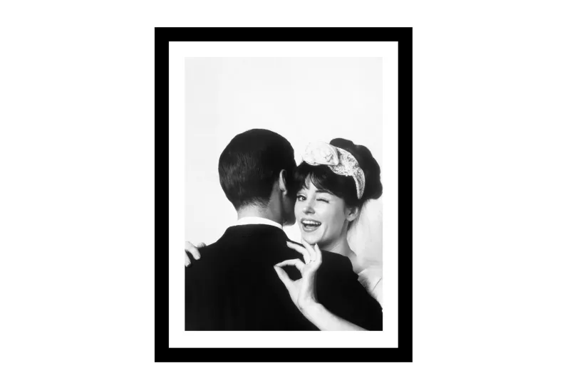 Glass picture w/frame THE BRIDE AND THE GROOM 70cm x 90cm