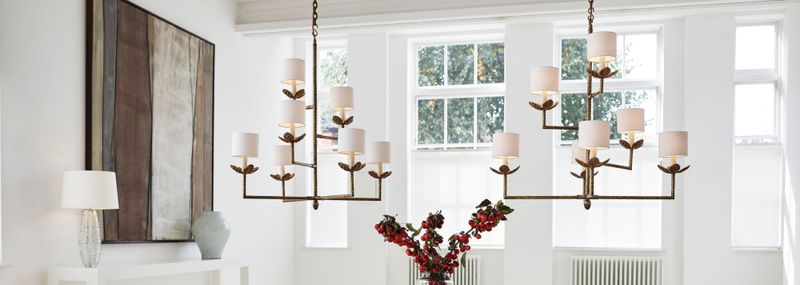Colombier Chandelier fra Vaughan in bronze  - taklampe inkl. skjermer