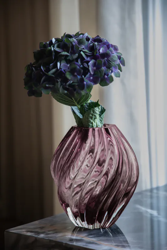 Emily Vase - Green SKU: 3333