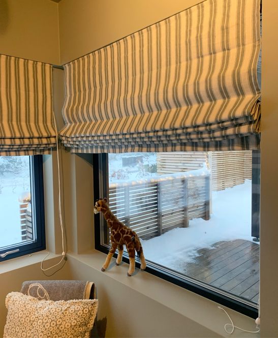 Hovedbilde Liftgardiner i  stoffet Levan by Colefax and ...